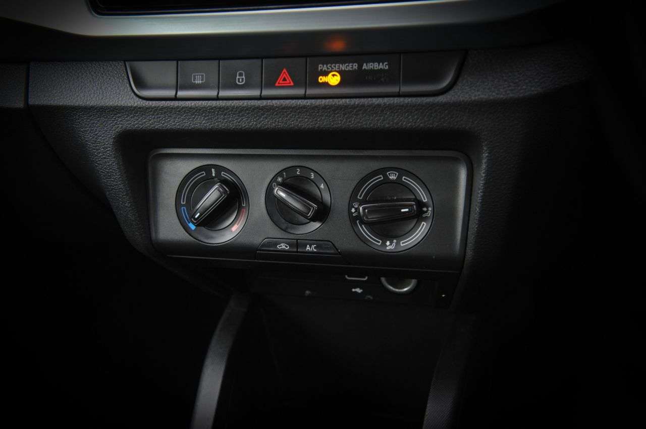 2018 SKODA FABIA 2018 SKODA FABIA