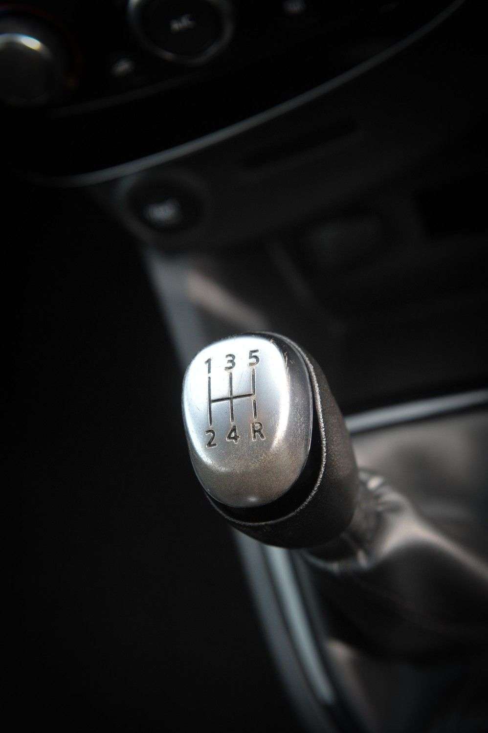 2018 RENAULT CLIO 2018 RENAULT CLIO