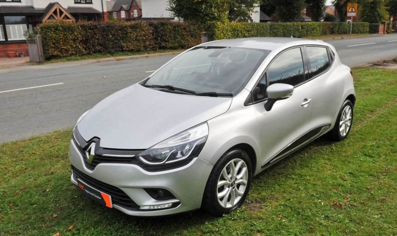 2018 RENAULT CLIO 2018 RENAULT CLIO