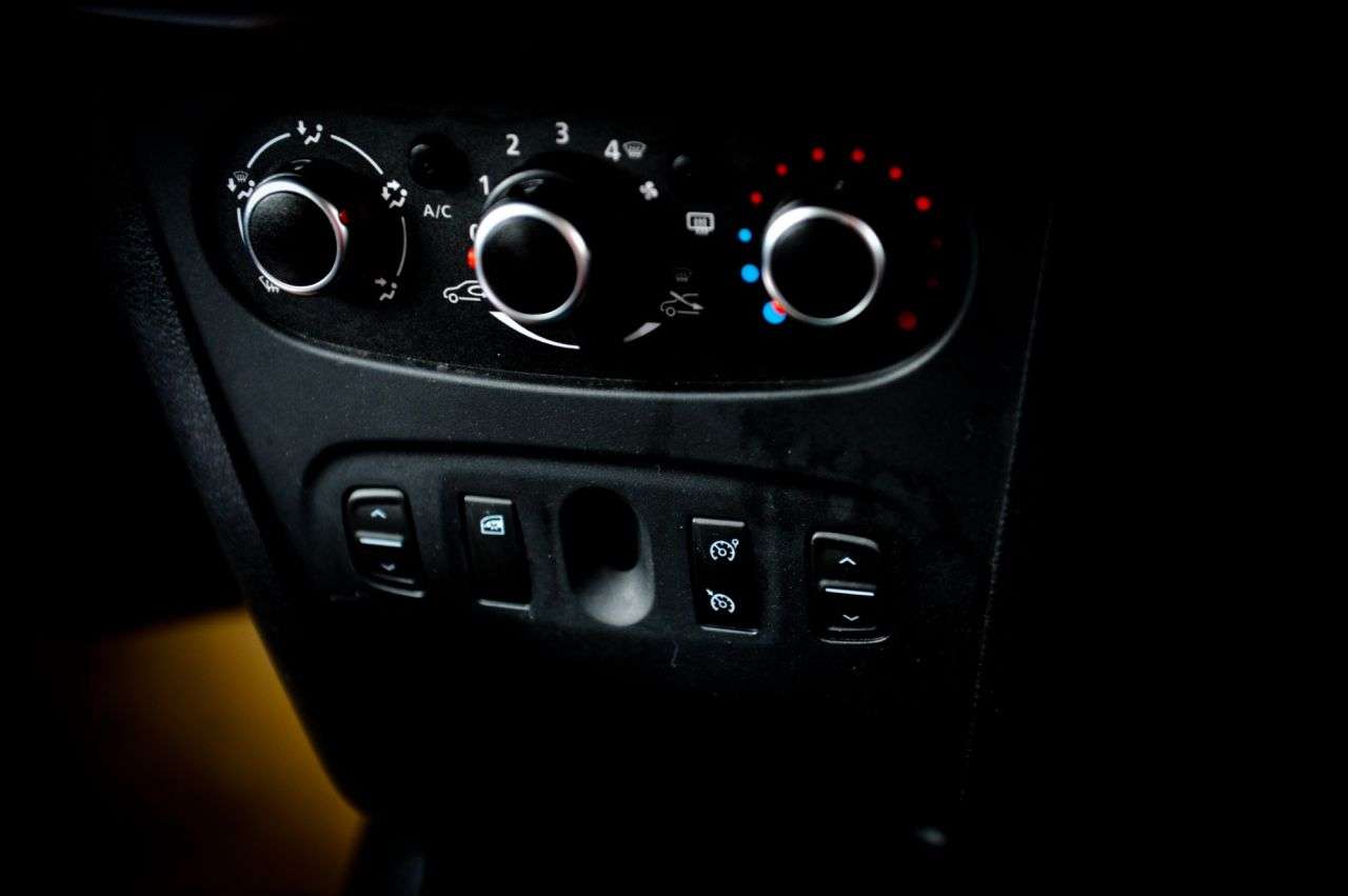 2019 DACIA SANDERO STEPWAY 2019 DACIA SANDERO STEPWAY