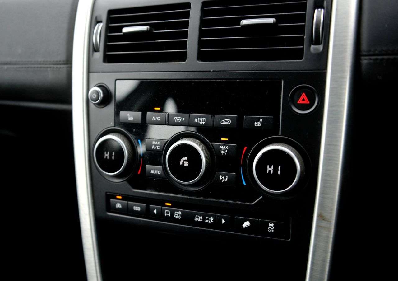 2015 LAND ROVER DISCOVERY SPORT 2015 LAND ROVER DISCOVERY SPORT