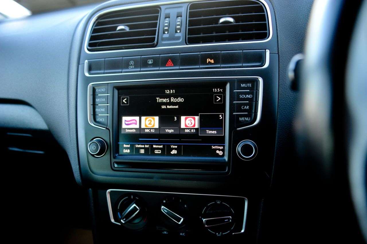 2017 VOLKSWAGEN POLO 2017 VOLKSWAGEN POLO