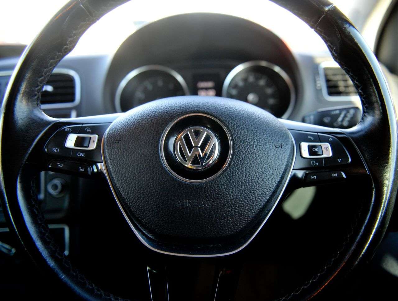 2017 VOLKSWAGEN POLO 2017 VOLKSWAGEN POLO