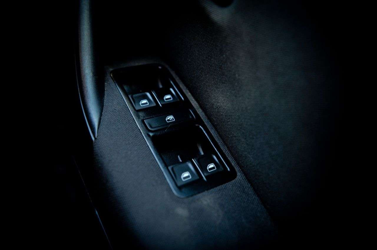 2017 VOLKSWAGEN POLO 2017 VOLKSWAGEN POLO