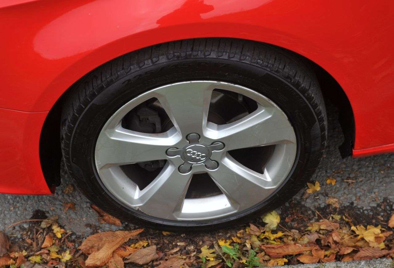 2016 AUDI A3 2016 AUDI A3