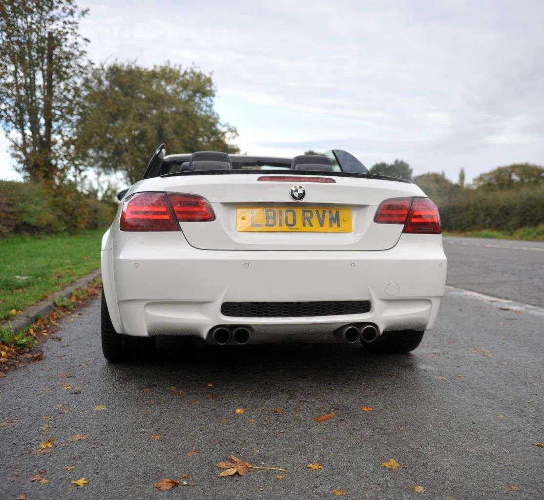 2010 BMW M3 2010 BMW M3