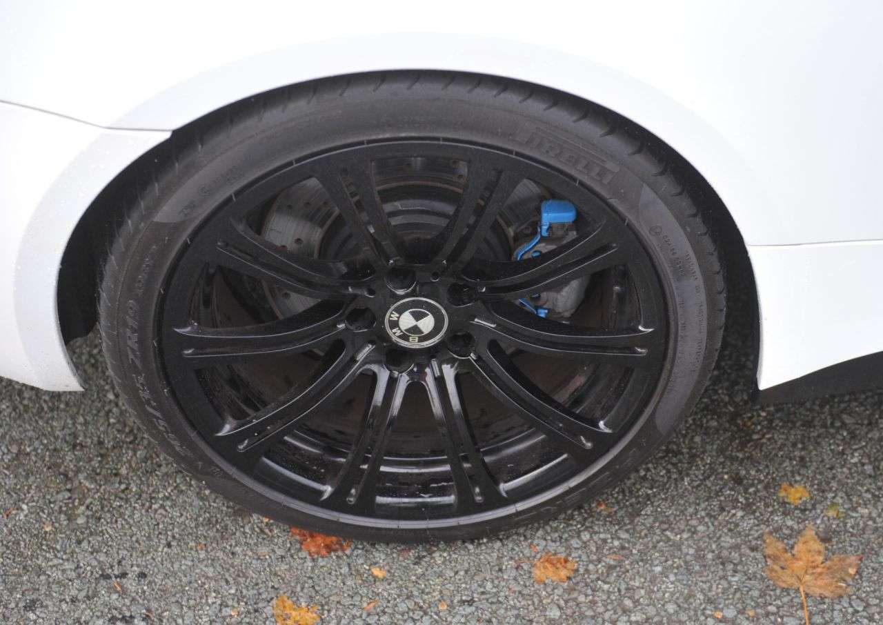 2010 BMW M3 2010 BMW M3