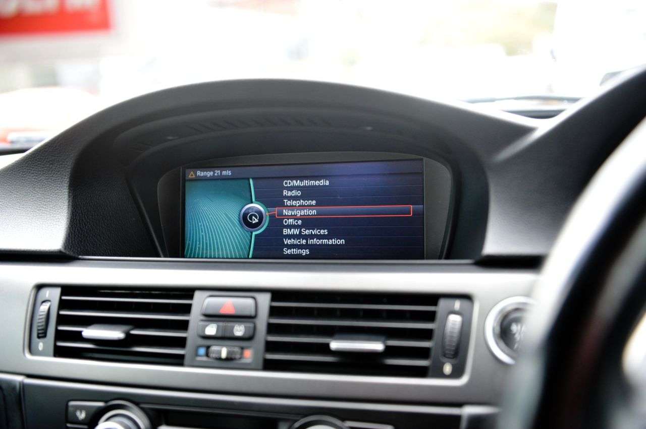 2010 BMW M3 2010 BMW M3