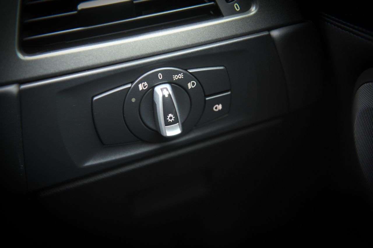 2010 BMW M3 2010 BMW M3