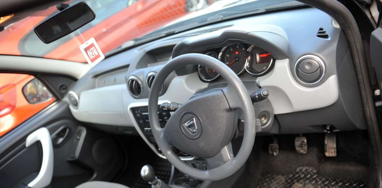 2015 DACIA DUSTER 2015 DACIA DUSTER