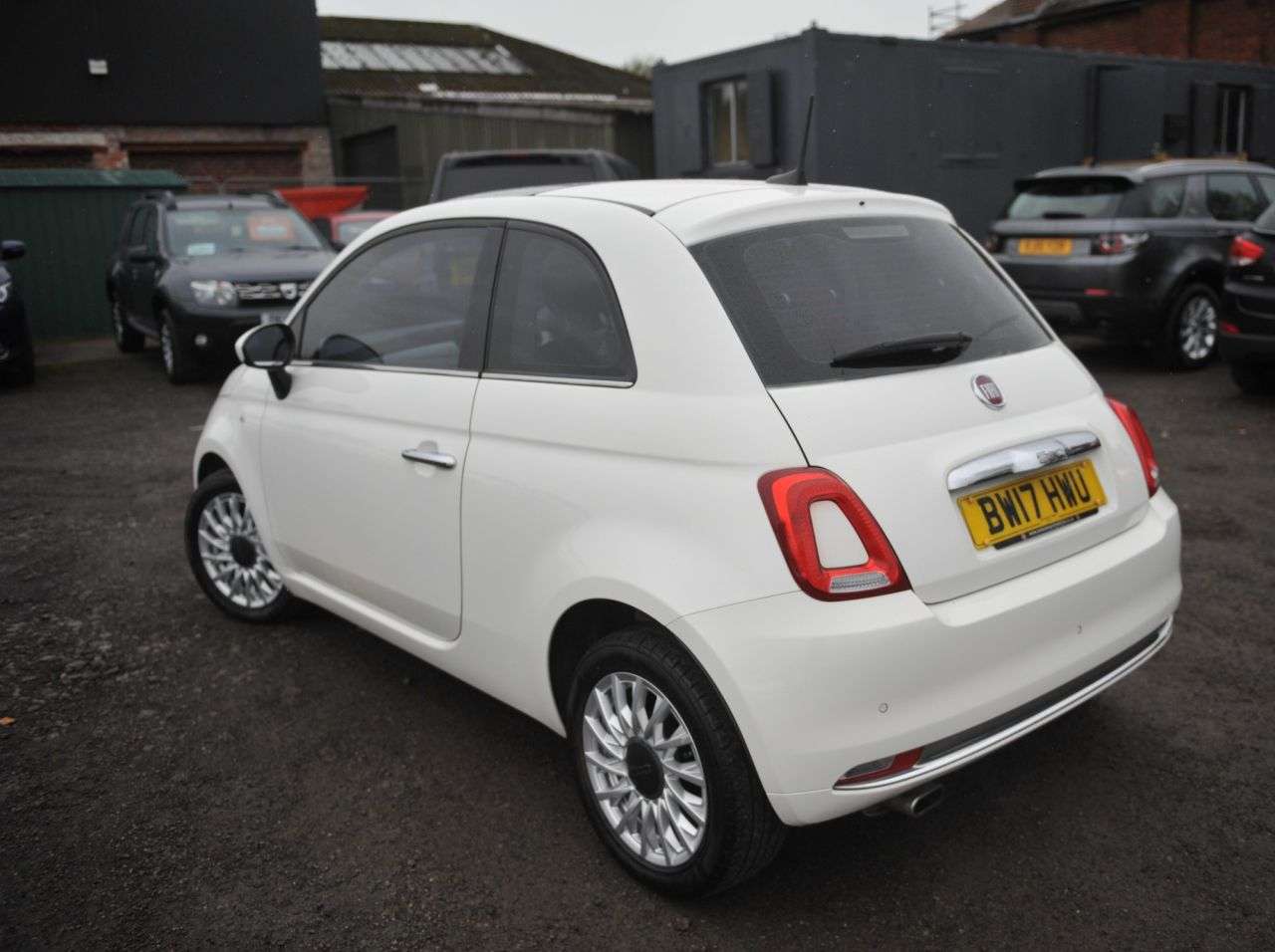 2017 FIAT 500 2017 FIAT 500