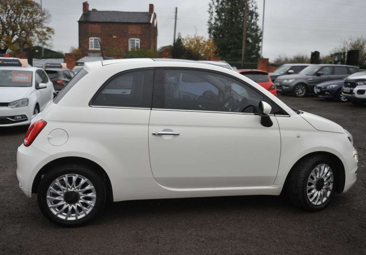2017 FIAT 500 2017 FIAT 500