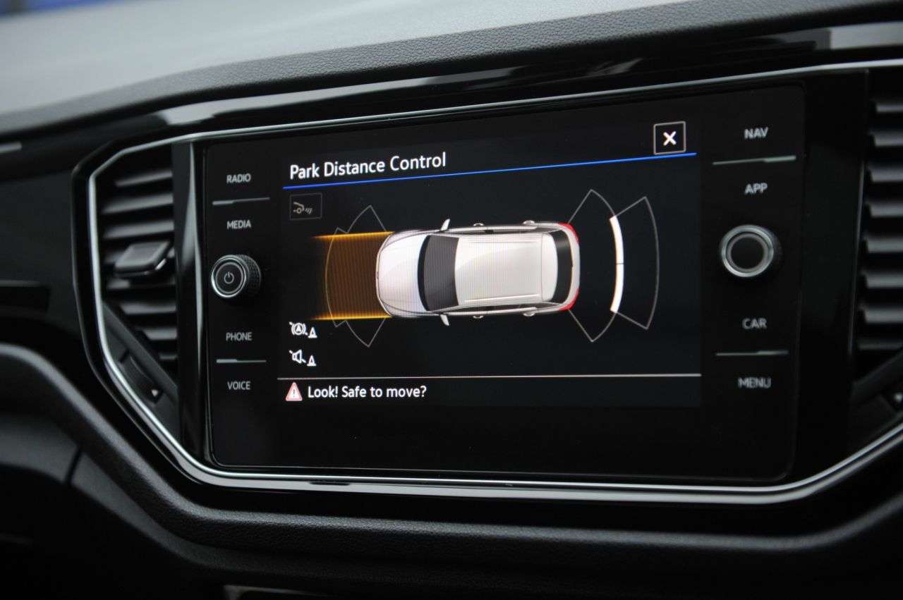 2021 VOLKSWAGEN T-ROC 2021 VOLKSWAGEN T-ROC