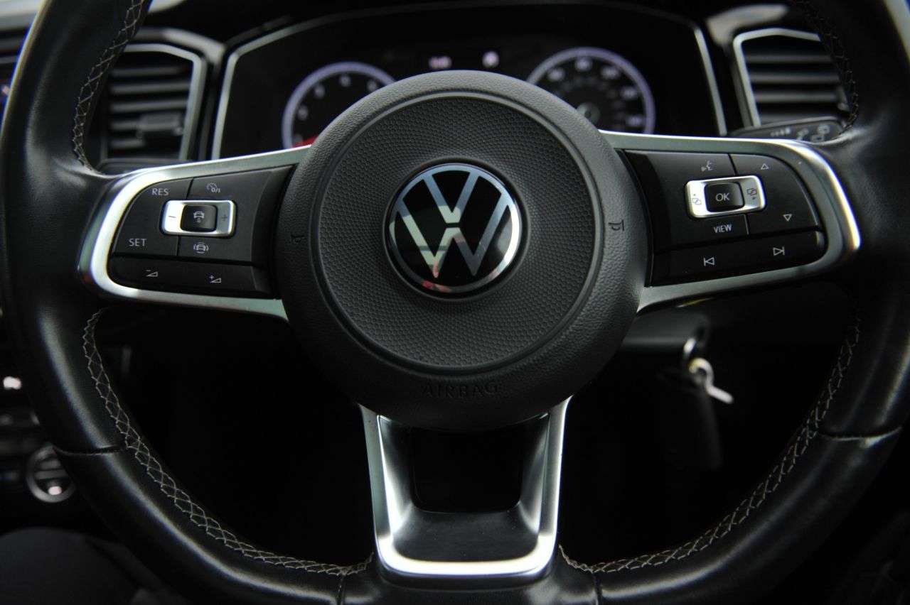 2021 VOLKSWAGEN T-ROC 2021 VOLKSWAGEN T-ROC