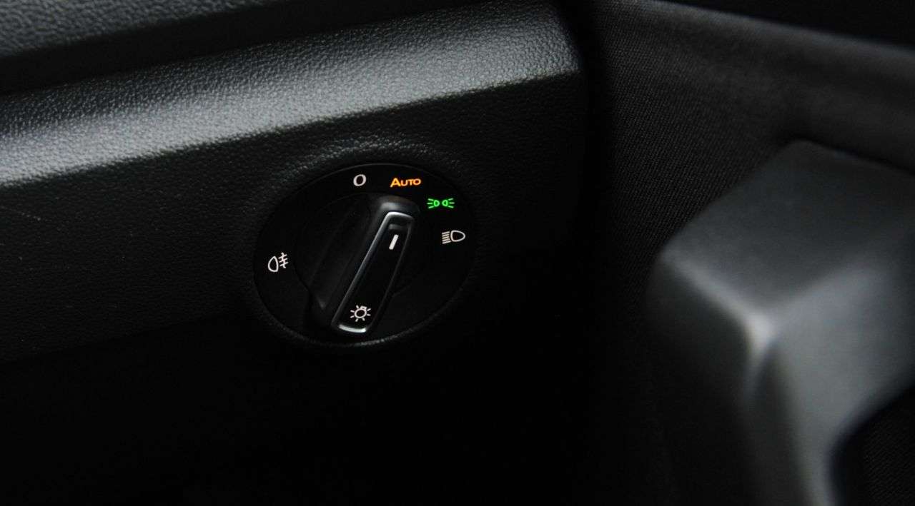 2021 VOLKSWAGEN T-ROC 2021 VOLKSWAGEN T-ROC