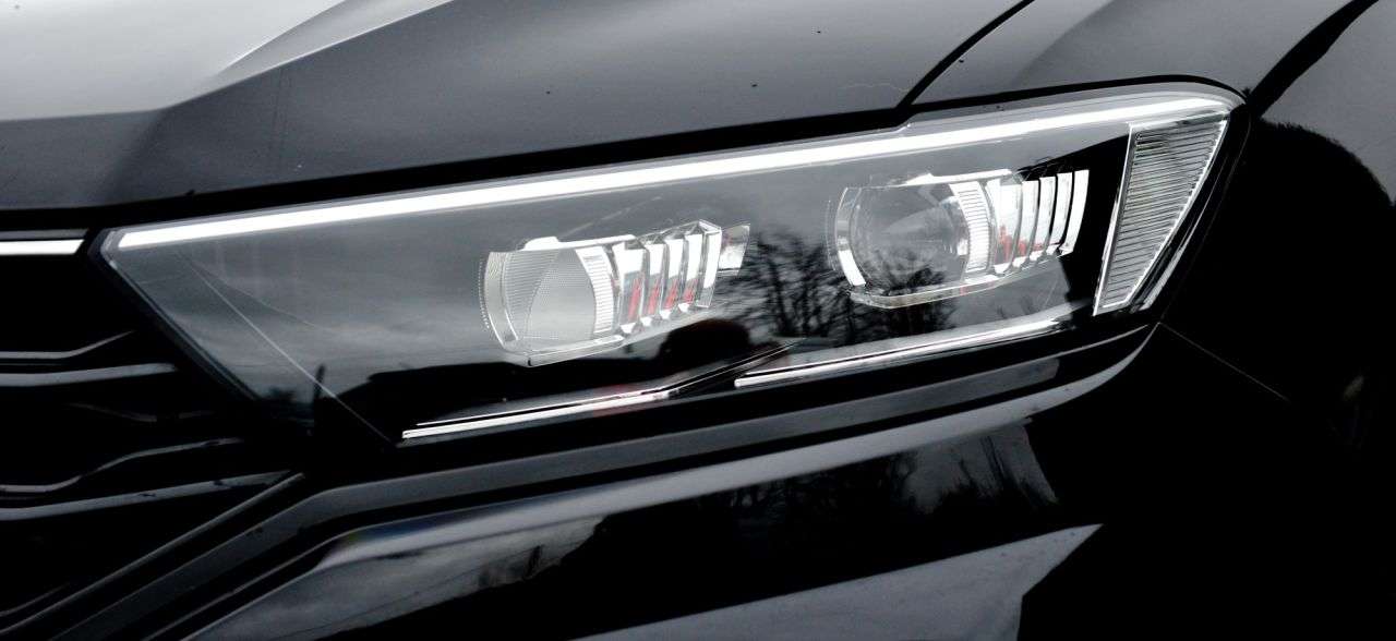 2021 VOLKSWAGEN T-ROC 2021 VOLKSWAGEN T-ROC