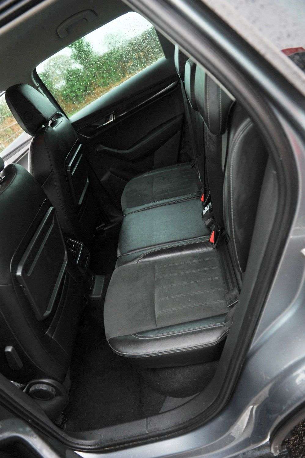 2018 SKODA KAROQ 2018 SKODA KAROQ