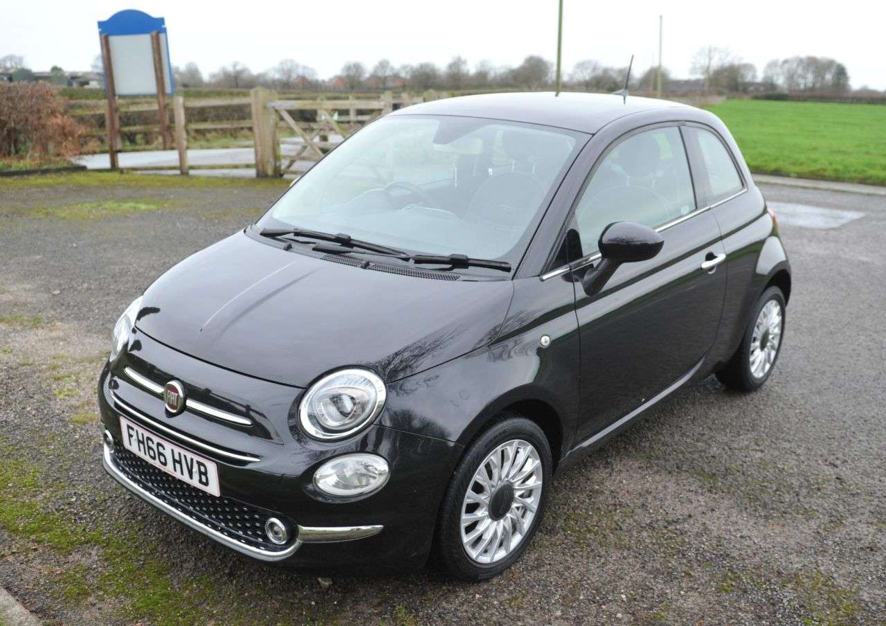 2017 FIAT 500 2017 FIAT 500