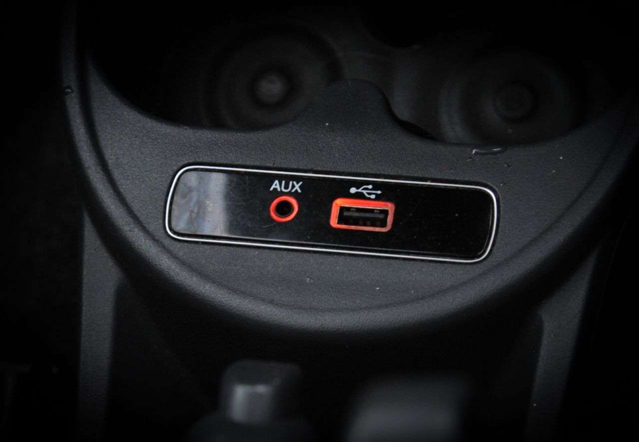 2017 FIAT 500 2017 FIAT 500