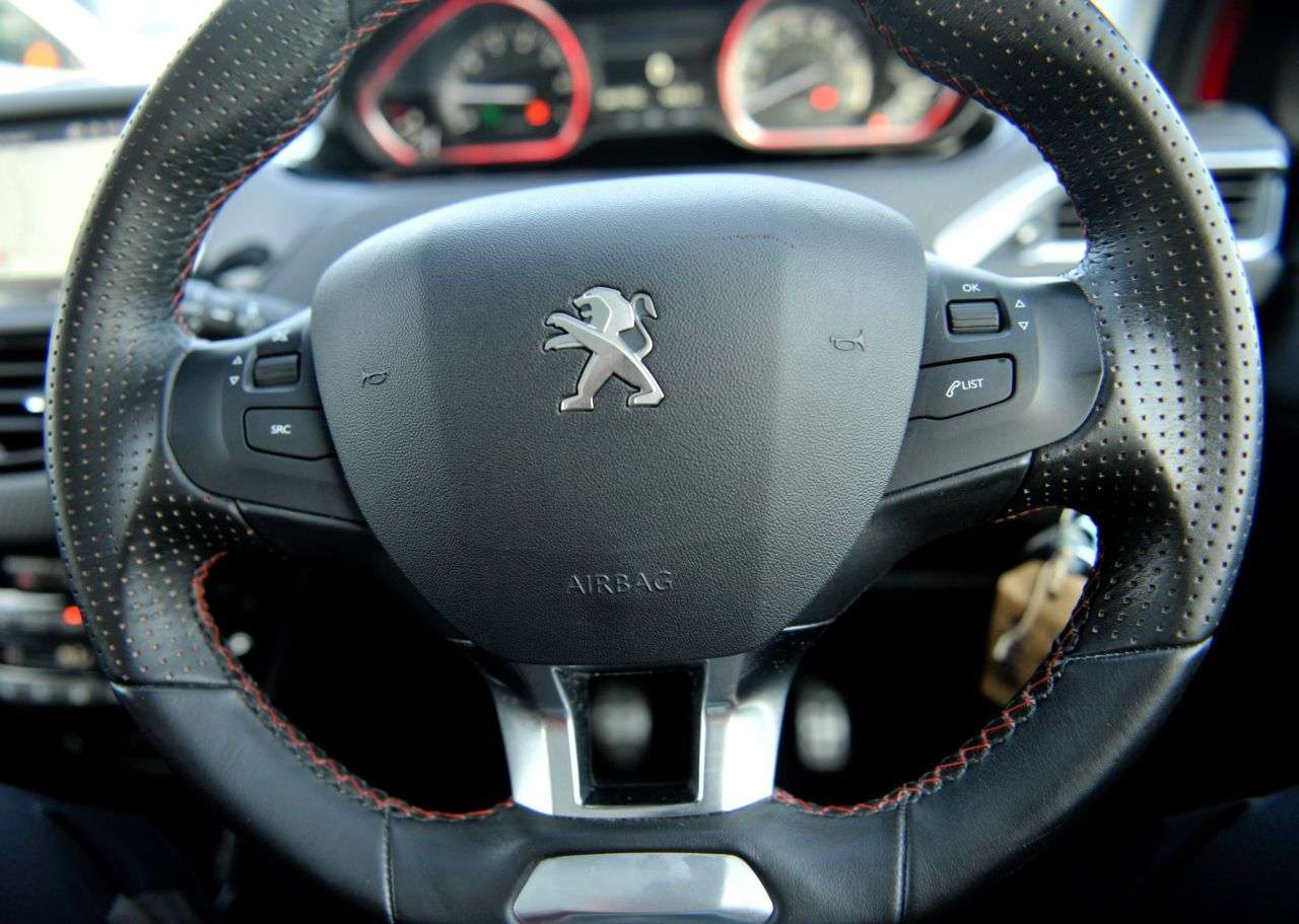 2019 PEUGEOT 2008 2019 PEUGEOT 2008