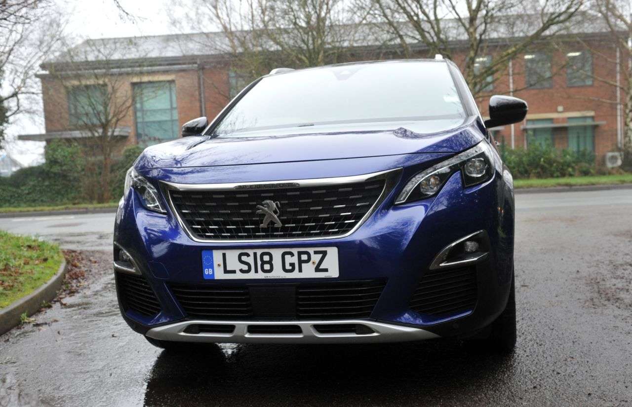 A 2018 PEUGEOT 3008 1.2 PureTech GT Line SUV 5dr Petrol Manual Euro 6 (s/s) (130 ps) A 2018 PEUGEOT 3008 1.2 PureTech GT Line SUV 5dr Petrol Manual Euro 6 (s/s) (130 ps)