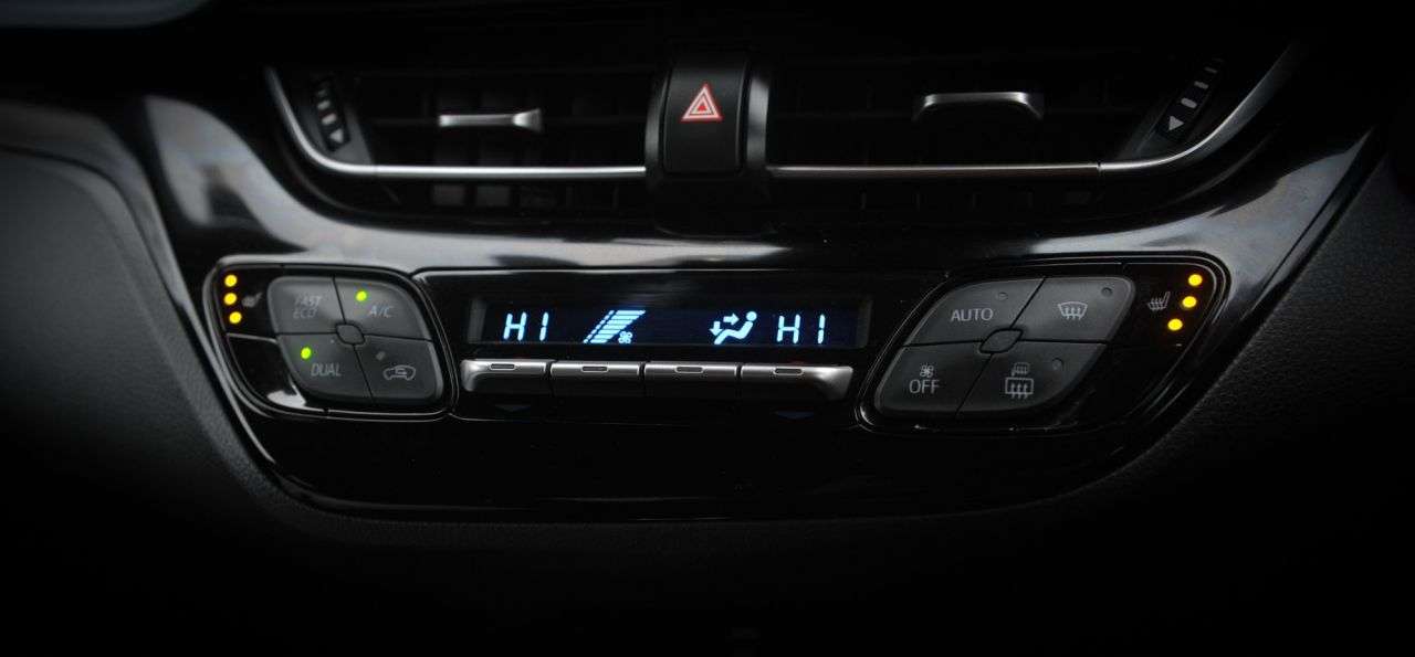 2021 TOYOTA C-HR 2021 TOYOTA C-HR