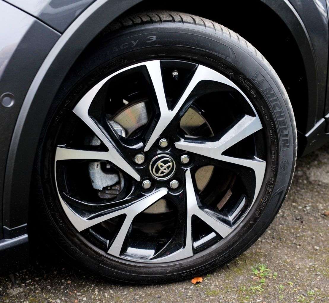 2021 TOYOTA C-HR 2021 TOYOTA C-HR