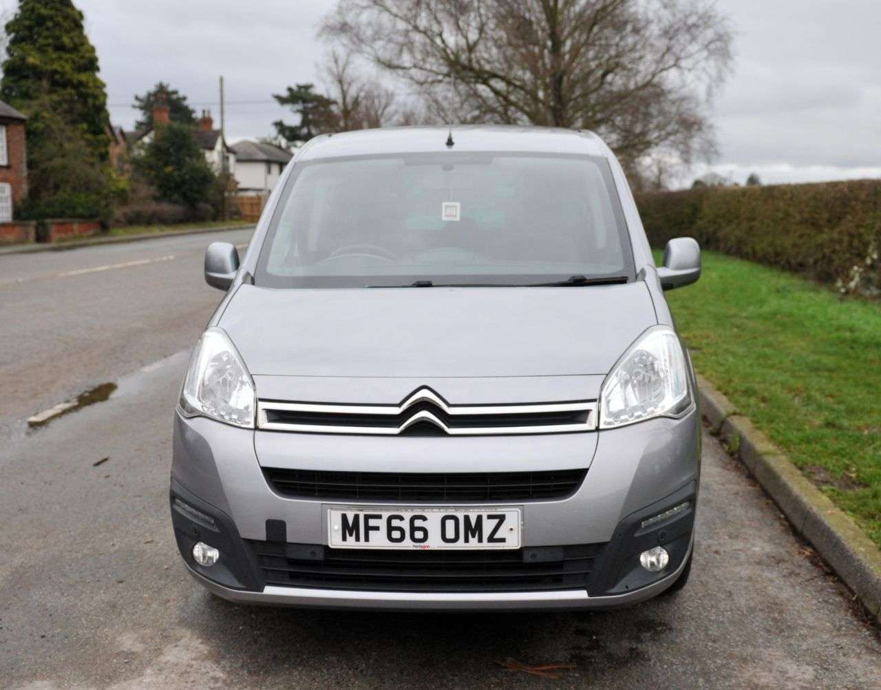 A 2016 CITROEN BERLINGO 1.6 BlueHDi Feel Edition Multispace MPV 5dr Diesel Manual Euro 6 (s/s) (100 A 2016 CITROEN BERLINGO 1.6 BlueHDi Feel Edition Multispace MPV 5dr Diesel Manual Euro 6 (s/s) (100