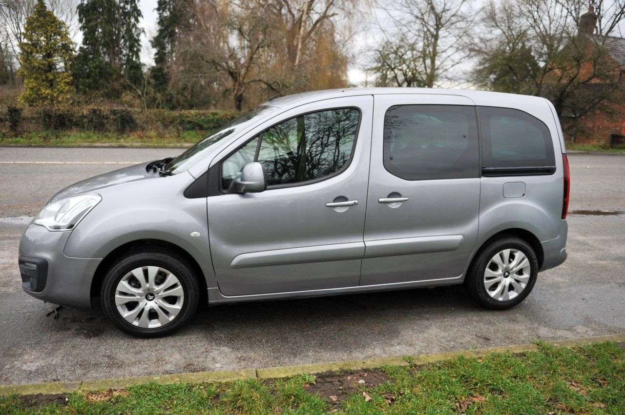 A 2016 CITROEN BERLINGO 1.6 BlueHDi Feel Edition Multispace MPV 5dr Diesel Manual Euro 6 (s/s) (100 A 2016 CITROEN BERLINGO 1.6 BlueHDi Feel Edition Multispace MPV 5dr Diesel Manual Euro 6 (s/s) (100