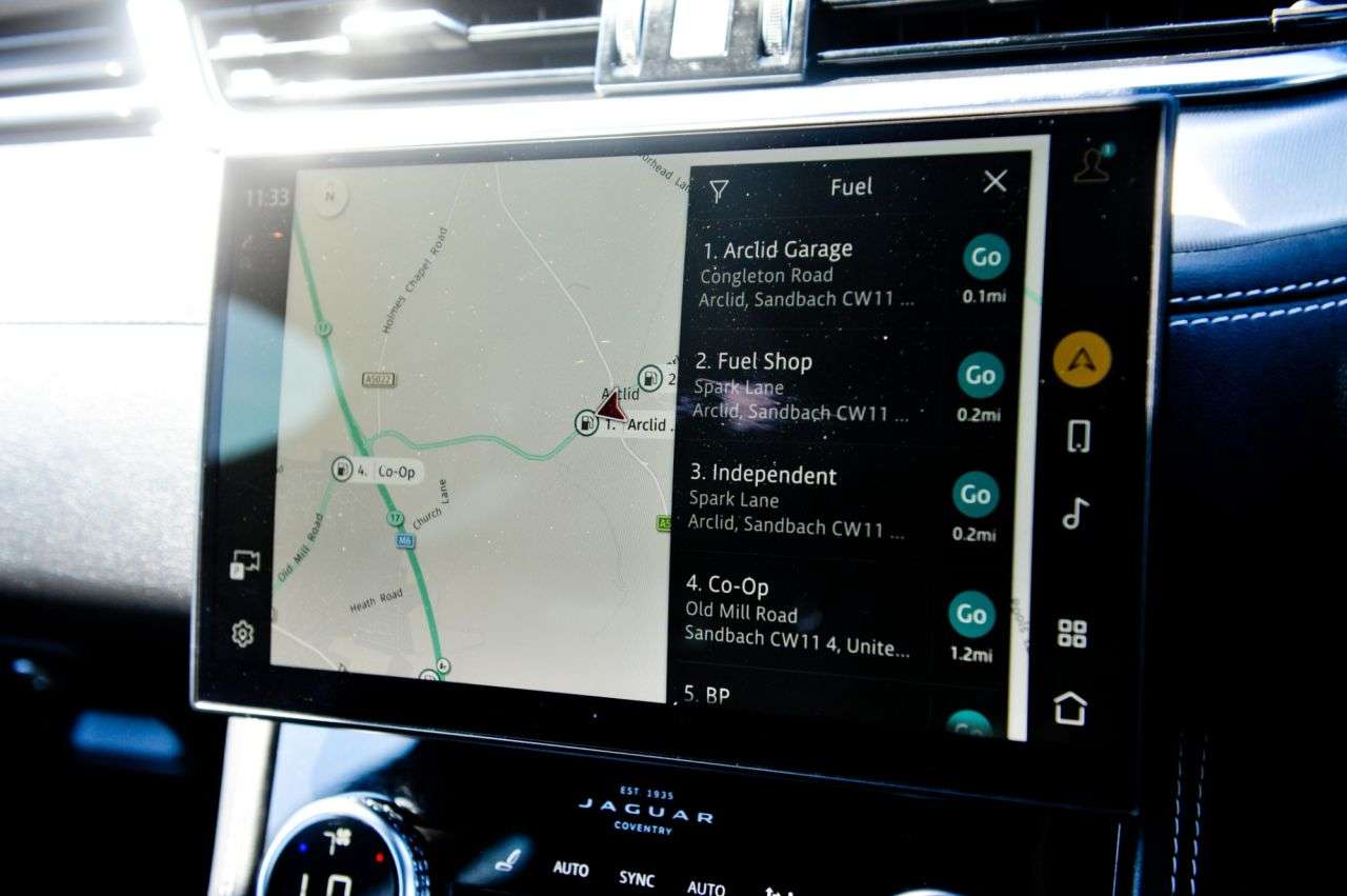 2021 JAGUAR F-PACE 2021 JAGUAR F-PACE