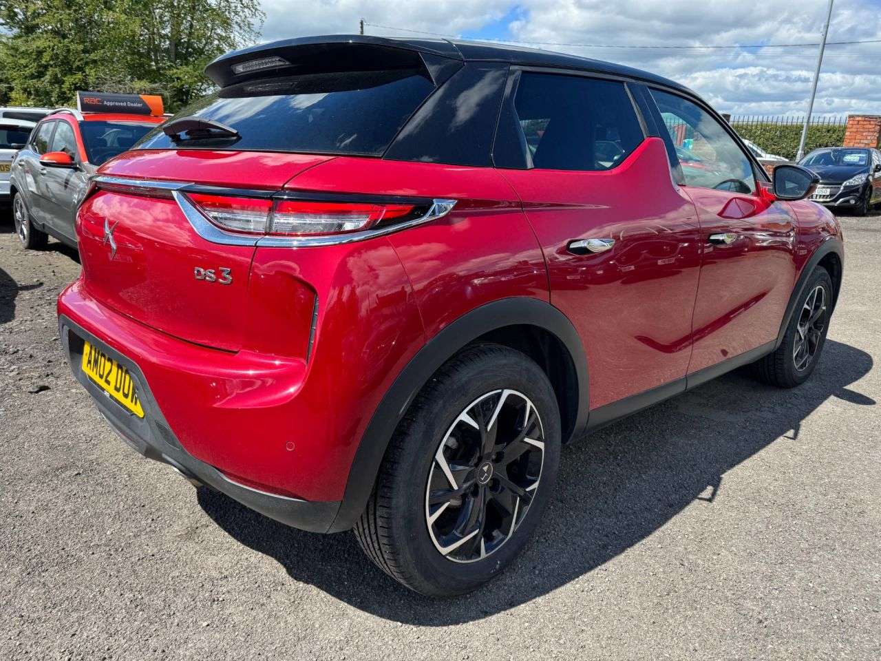 A 2020 DS AUTOMOBILES DS 3 CROSSBACK 1.5 BlueHDi Prestige Crossback 5dr Diesel Manual Euro 6 ULEZ (s/s) (100 ps) A 2020 DS AUTOMOBILES DS 3 CROSSBACK 1.5 BlueHDi Prestige Crossback 5dr Diesel Manual Euro 6 ULEZ (s/s) (100 ps)