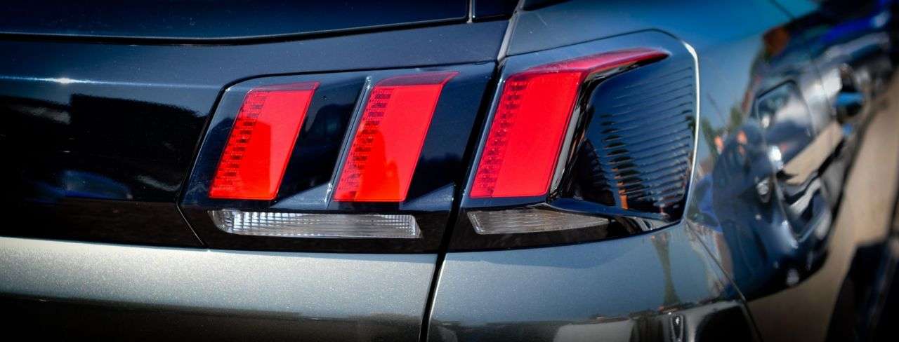 2020 PEUGEOT 3008 2020 PEUGEOT 3008