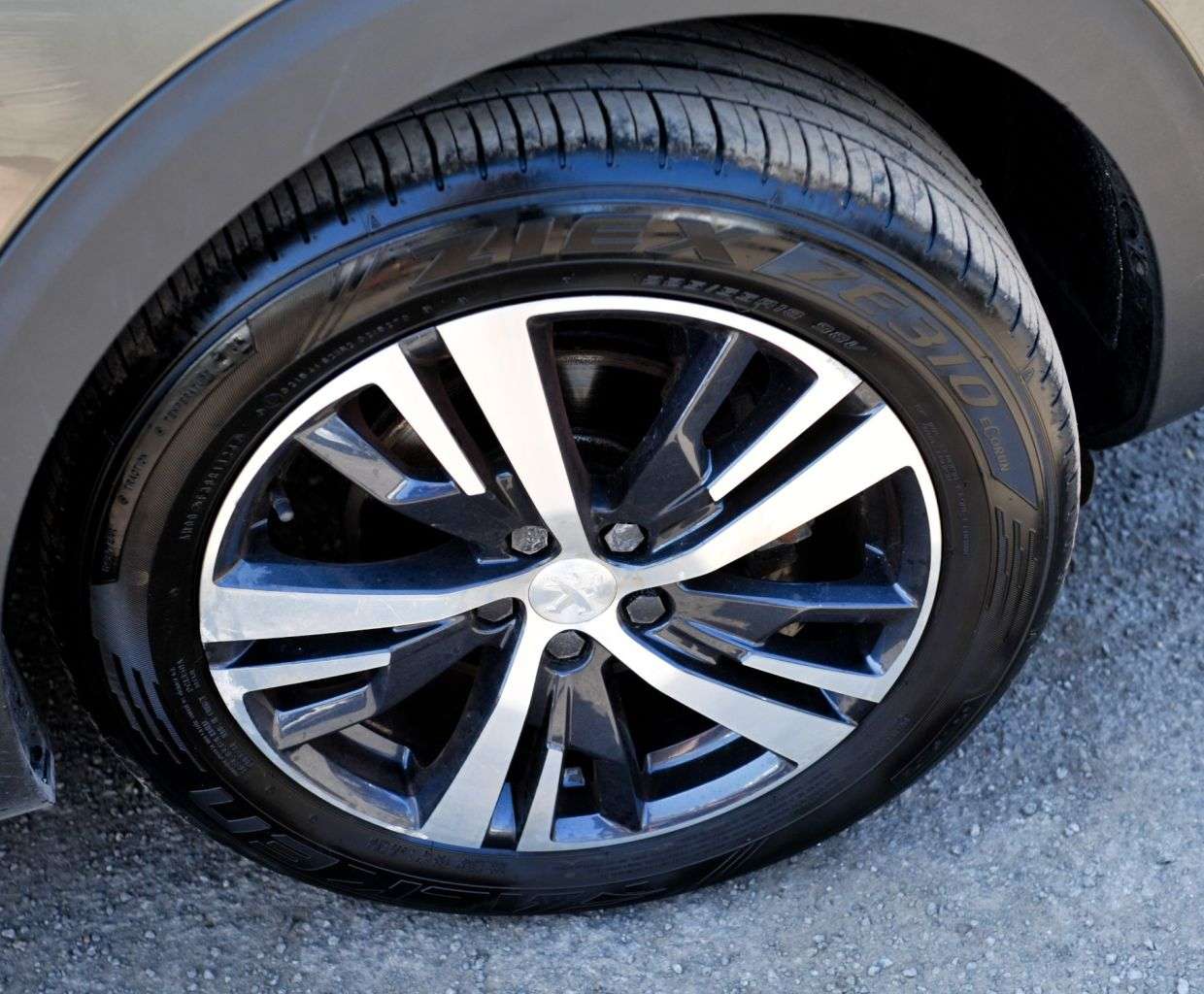 2020 PEUGEOT 3008 2020 PEUGEOT 3008