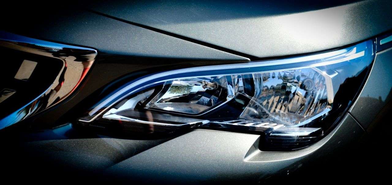 2020 PEUGEOT 3008 2020 PEUGEOT 3008