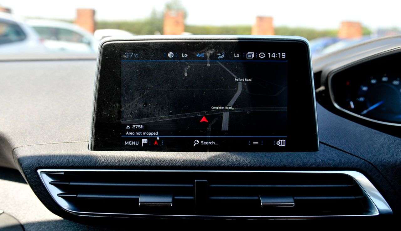 2020 PEUGEOT 3008 2020 PEUGEOT 3008