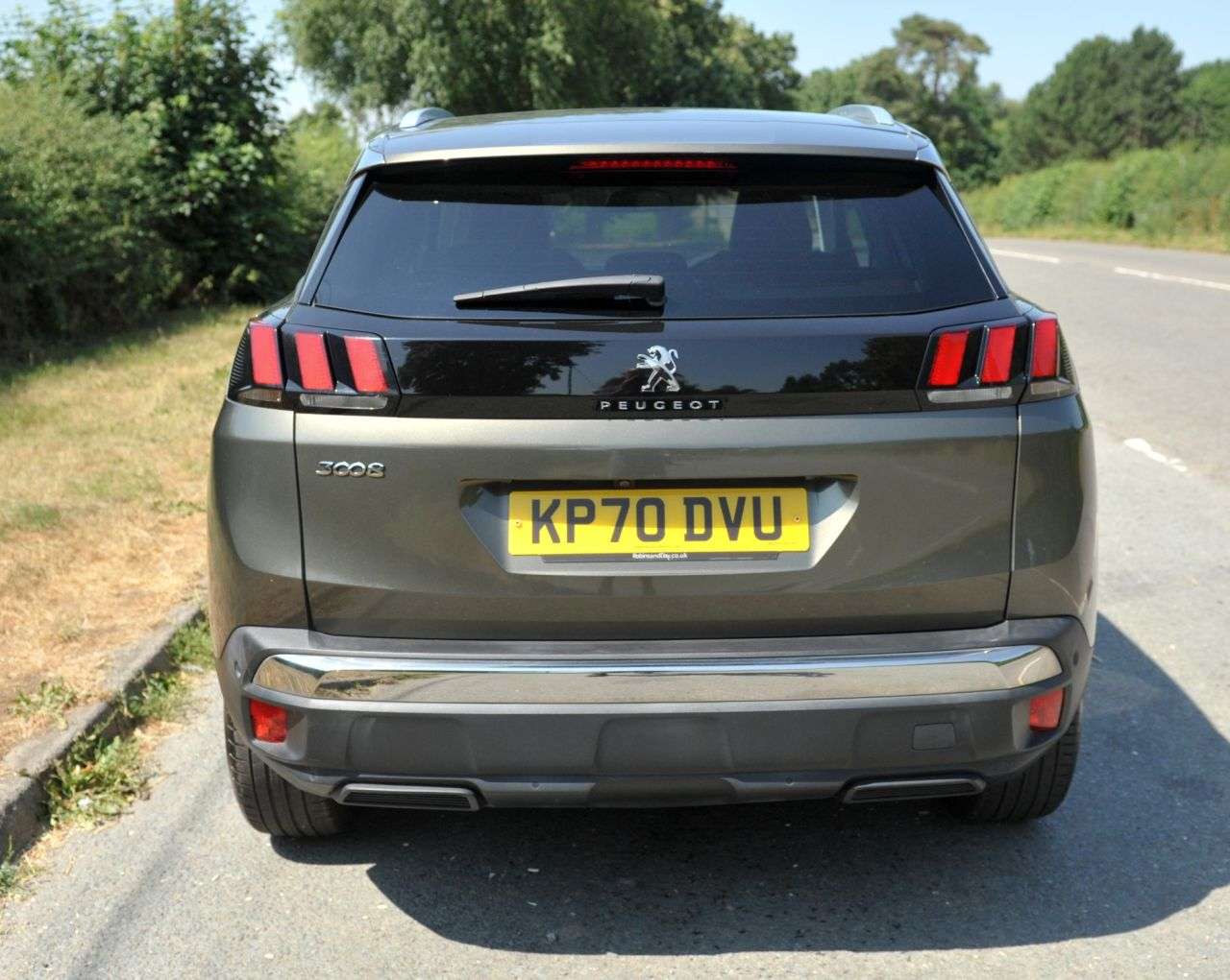 2020 PEUGEOT 3008 2020 PEUGEOT 3008