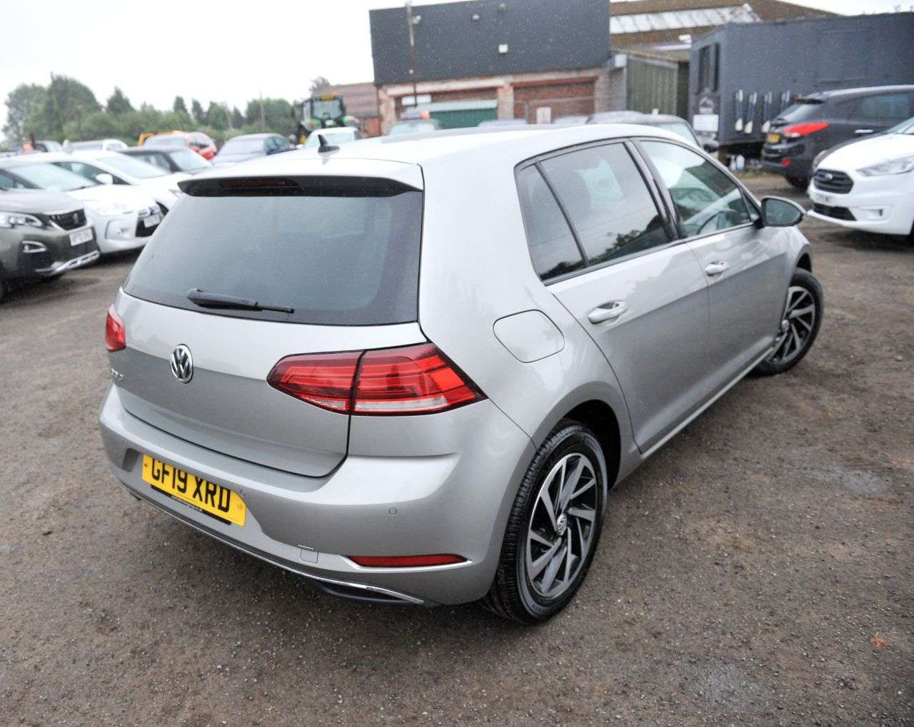 2019 VOLKSWAGEN GOLF 2019 VOLKSWAGEN GOLF