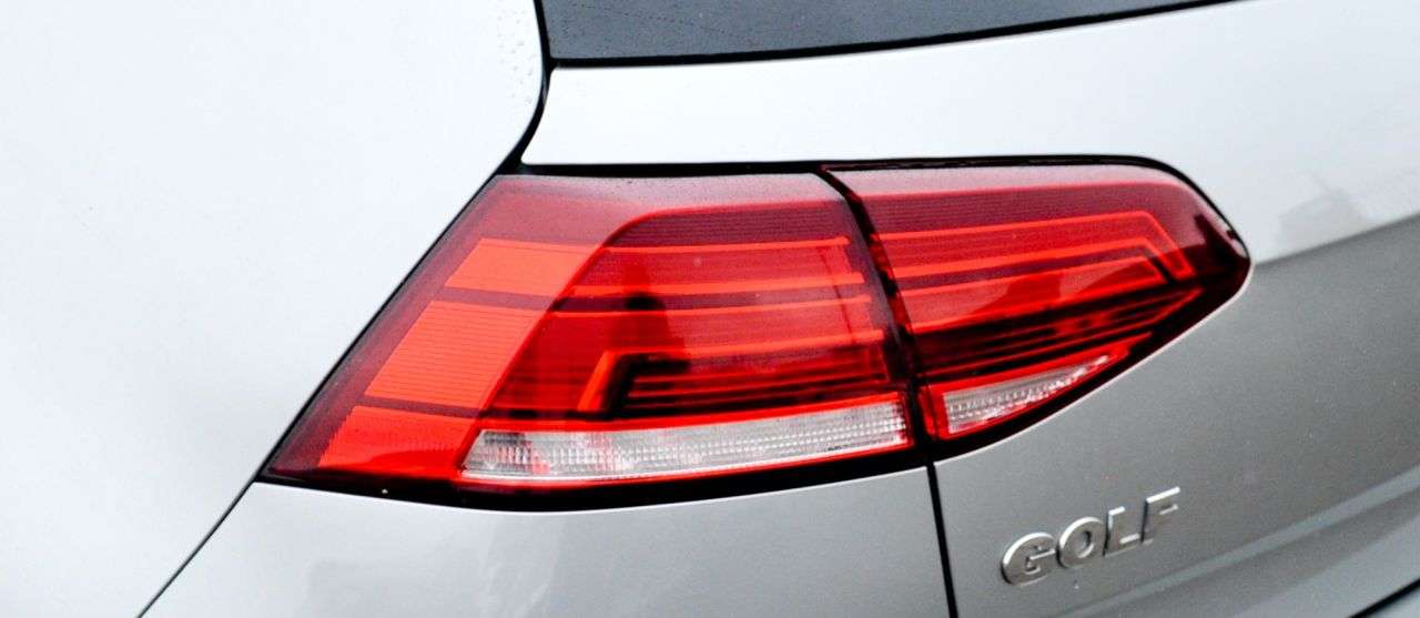 2019 VOLKSWAGEN GOLF 2019 VOLKSWAGEN GOLF