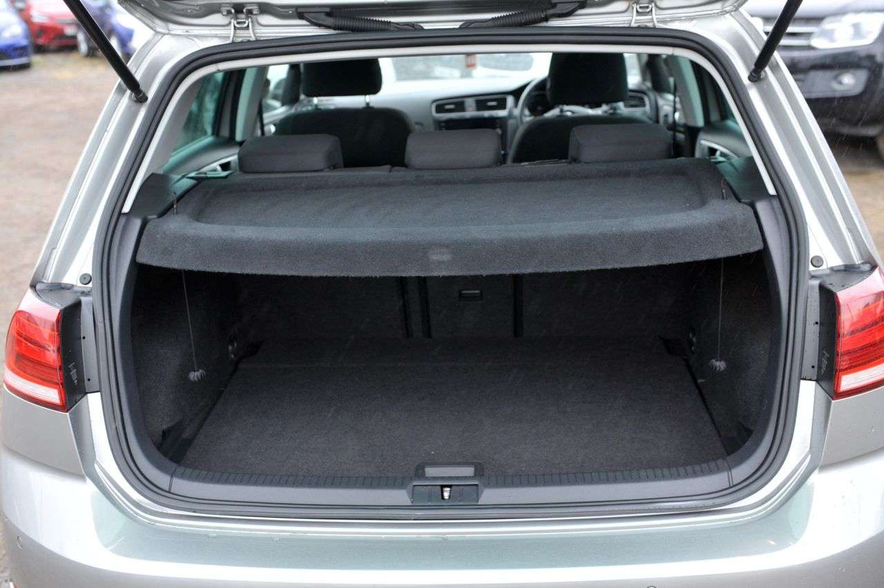 2019 VOLKSWAGEN GOLF 2019 VOLKSWAGEN GOLF