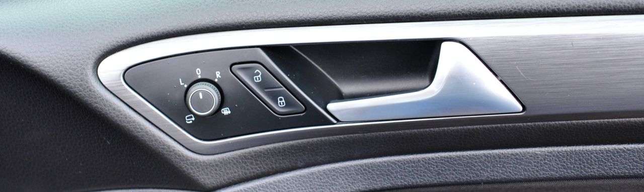 2019 VOLKSWAGEN GOLF 2019 VOLKSWAGEN GOLF