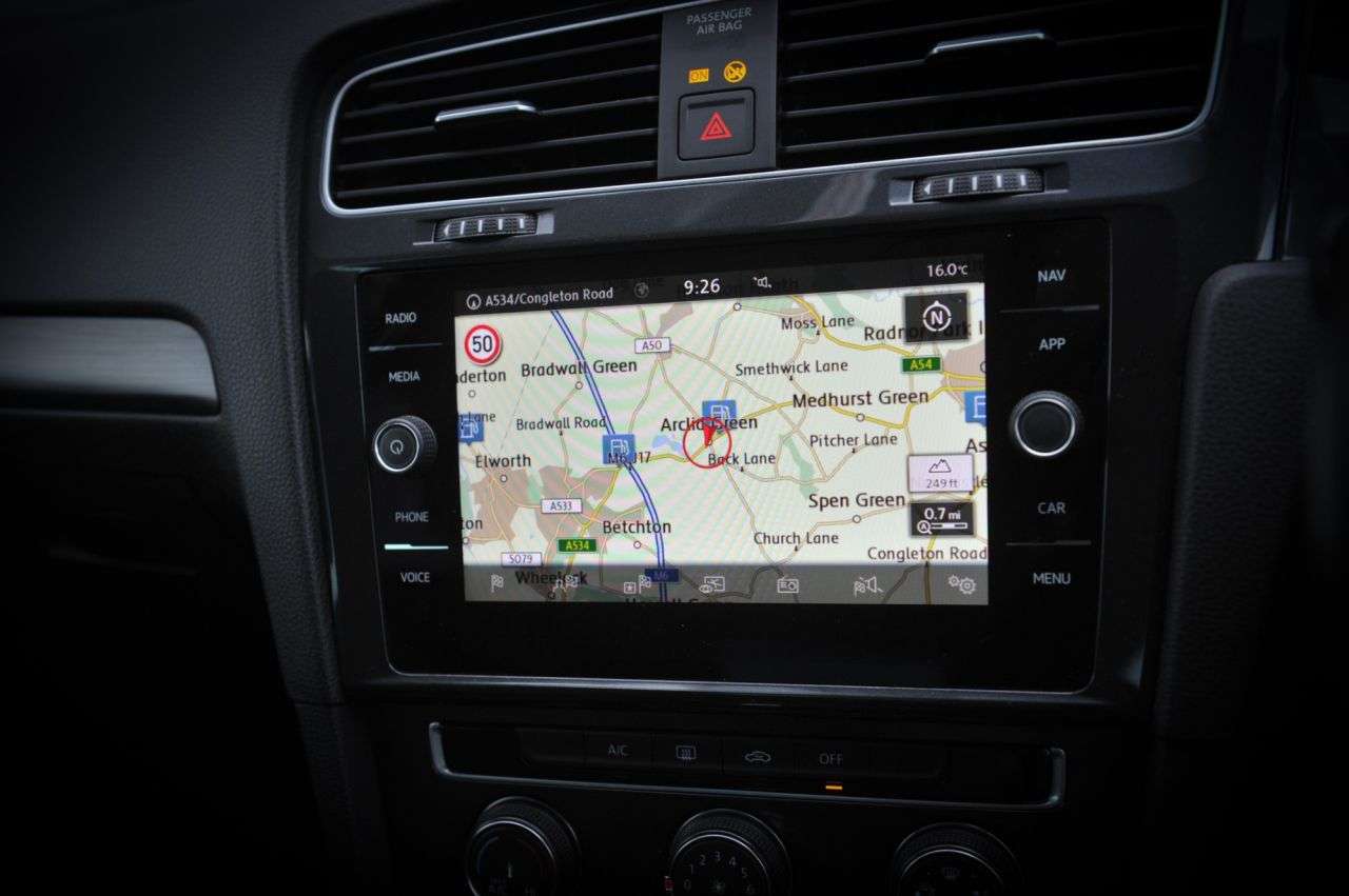 2019 VOLKSWAGEN GOLF 2019 VOLKSWAGEN GOLF