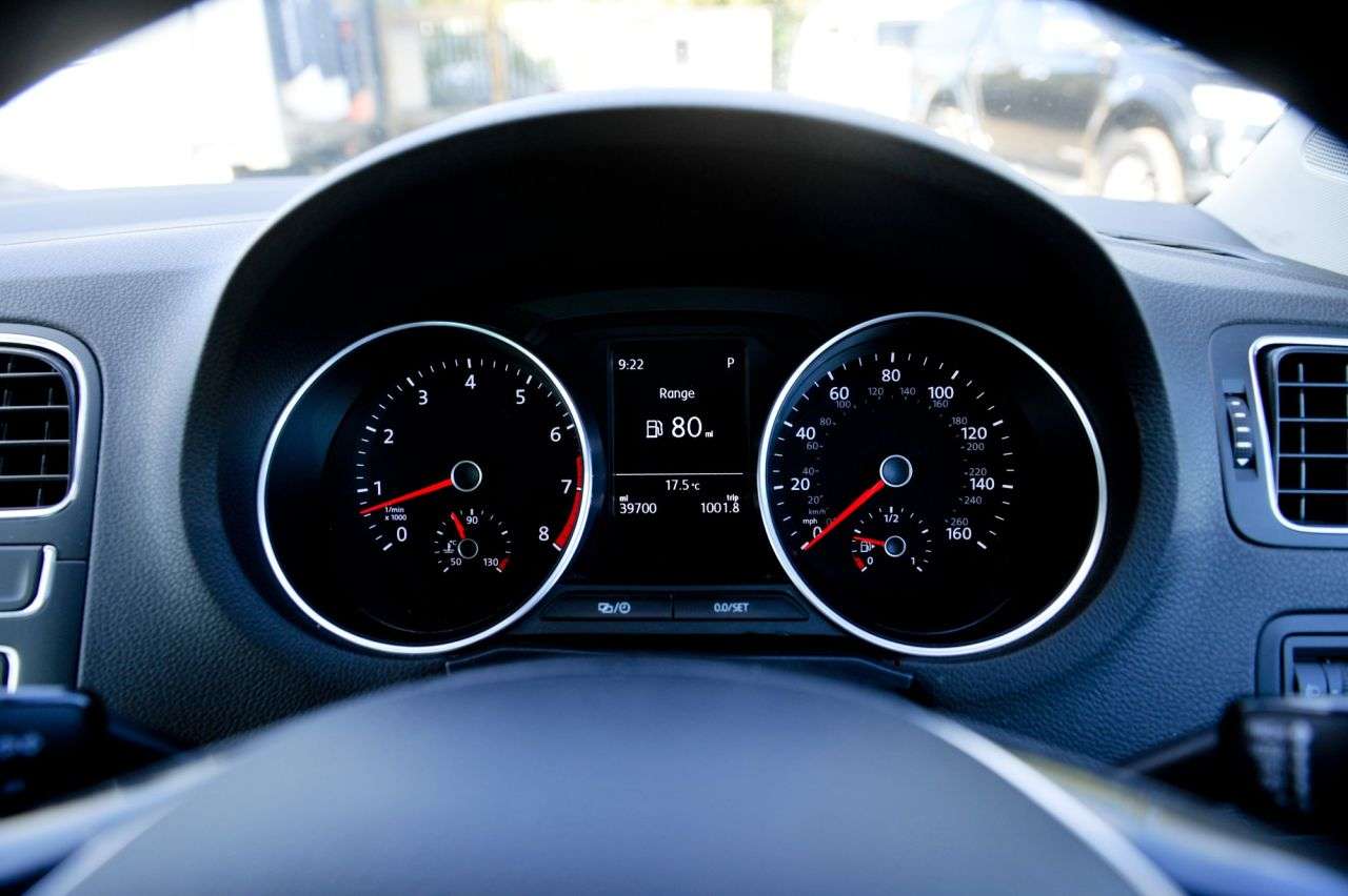 2017 VOLKSWAGEN POLO 2017 VOLKSWAGEN POLO