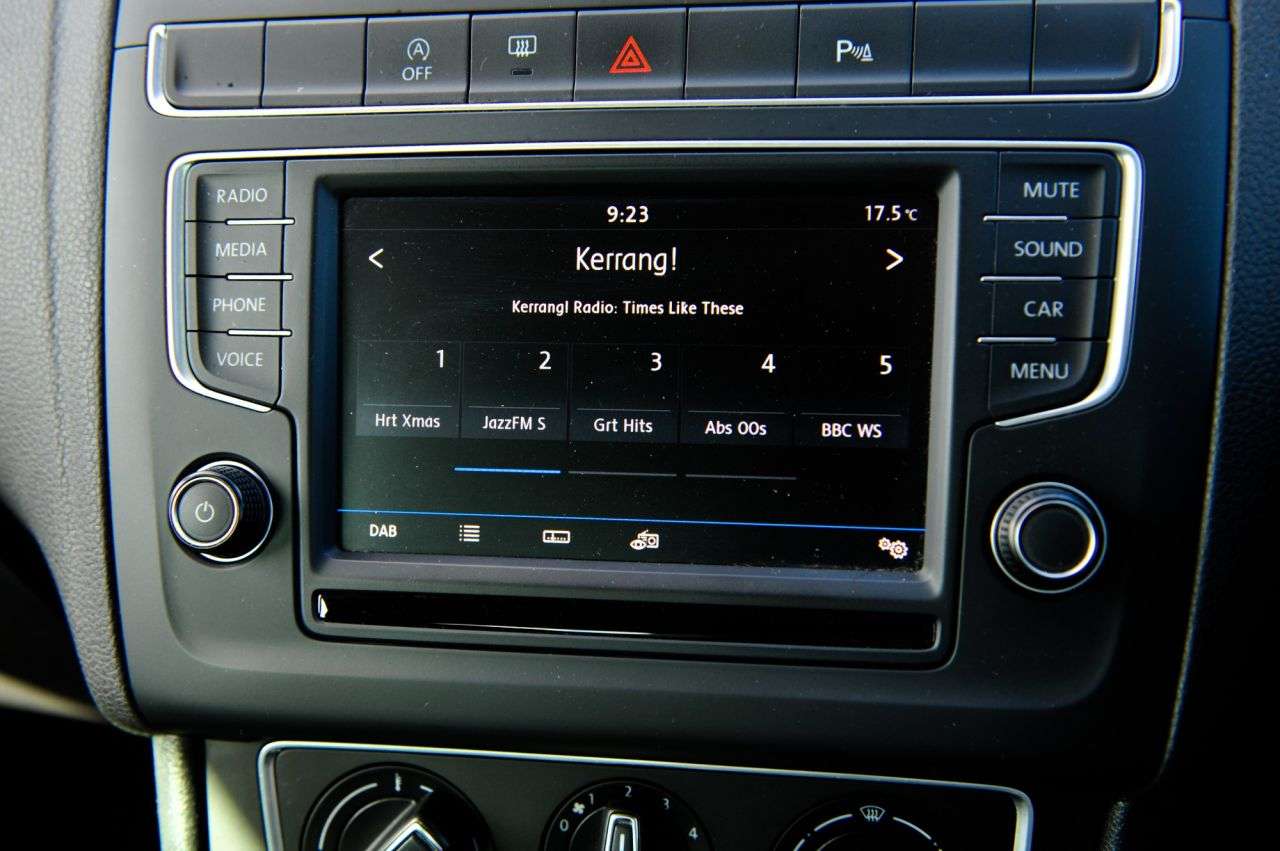 2017 VOLKSWAGEN POLO 2017 VOLKSWAGEN POLO