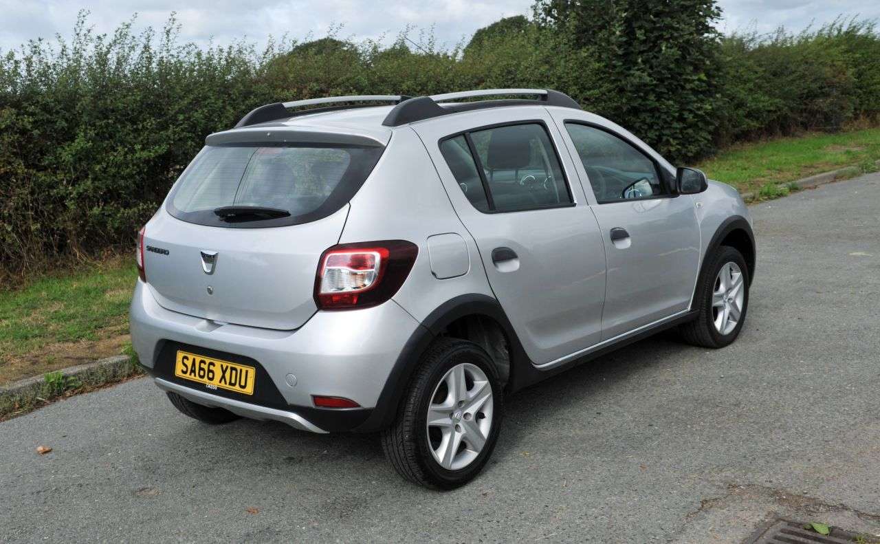 2016 DACIA SANDERO 2016 DACIA SANDERO