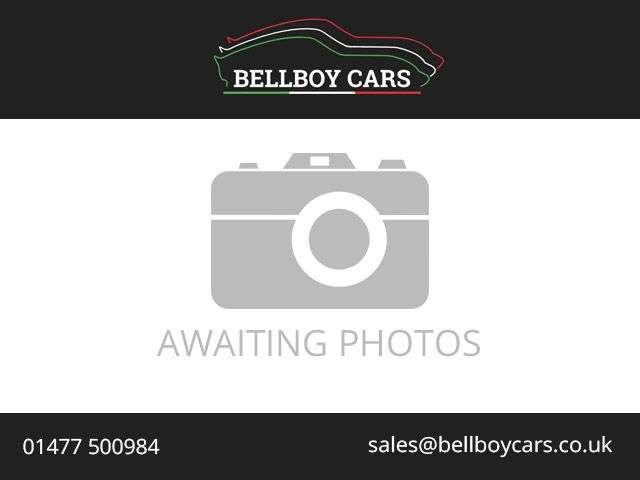 A 2017 LAND ROVER RANGE ROVER SPORT 2.0 SD4 HSE SUV 5dr Diesel Auto 4WD Euro 6 (s/s) (240 ps) A 2017 LAND ROVER RANGE ROVER SPORT 2.0 SD4 HSE SUV 5dr Diesel Auto 4WD Euro 6 (s/s) (240 ps)