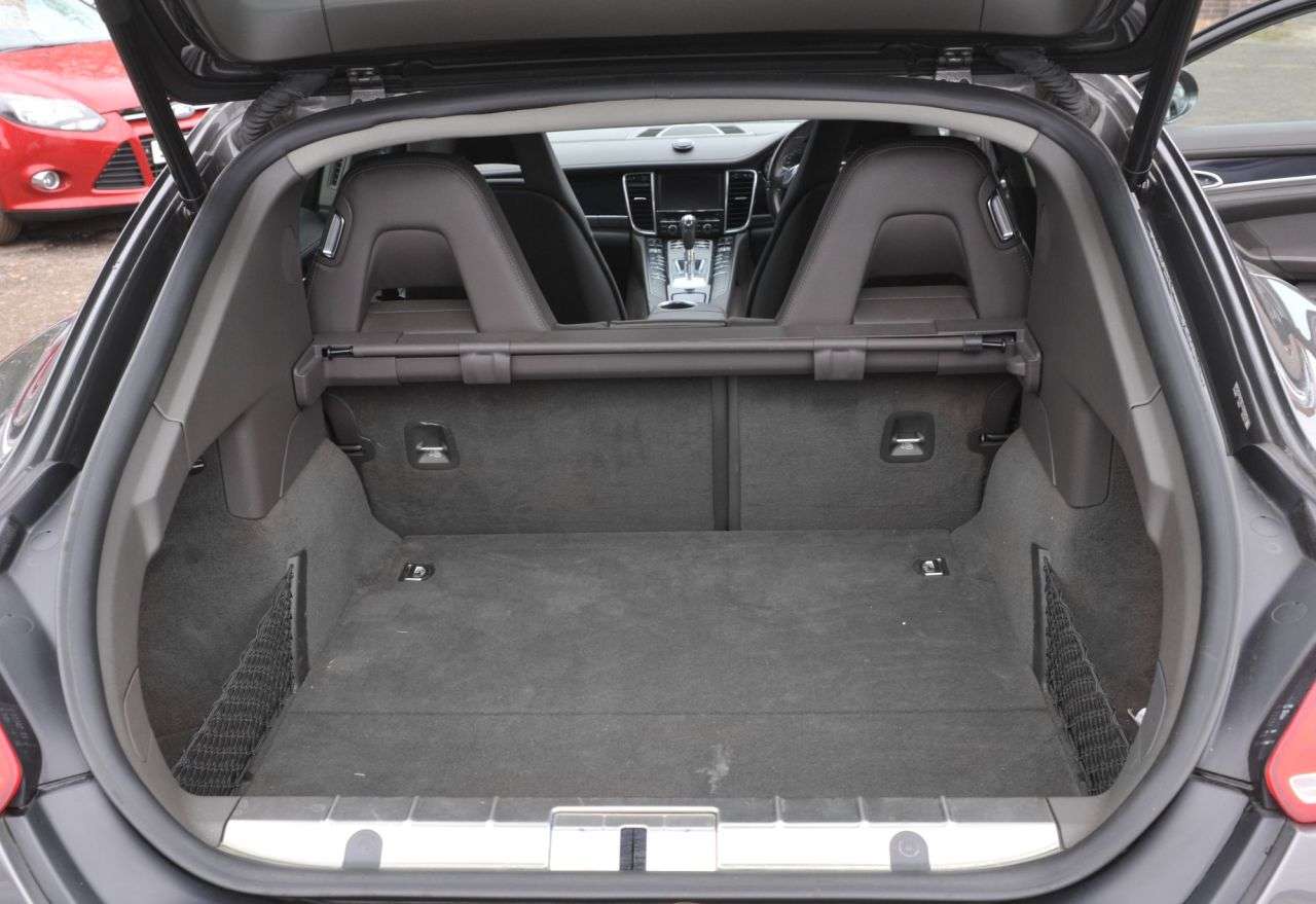 2014 PORSCHE PANAMERA 2014 PORSCHE PANAMERA
