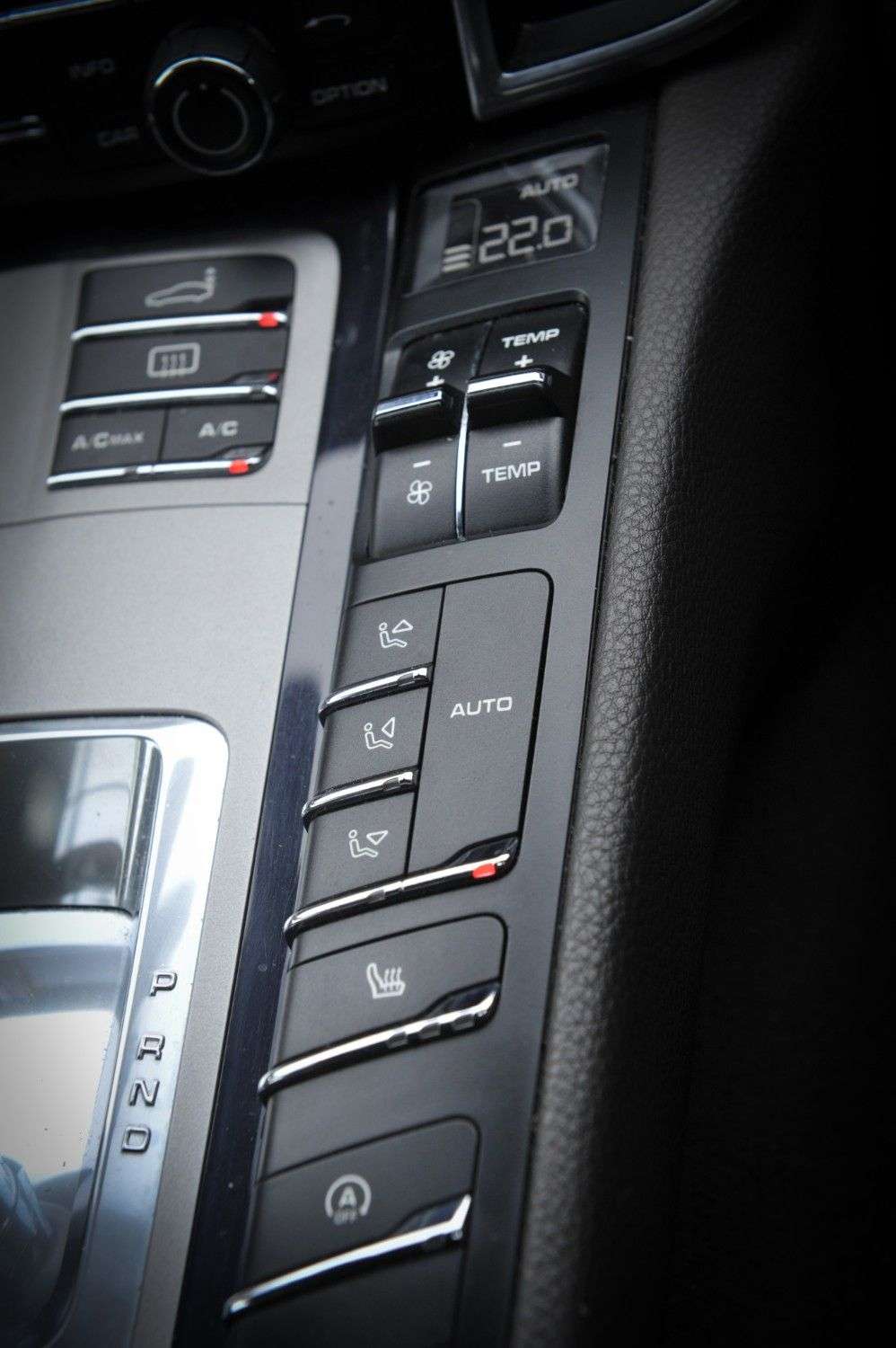 2014 PORSCHE PANAMERA 2014 PORSCHE PANAMERA