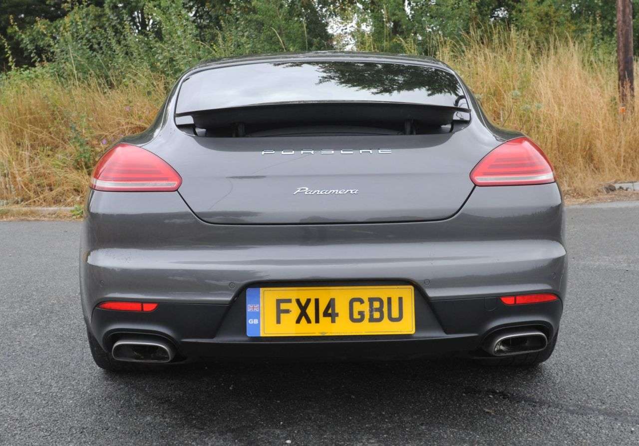 2014 PORSCHE PANAMERA 2014 PORSCHE PANAMERA