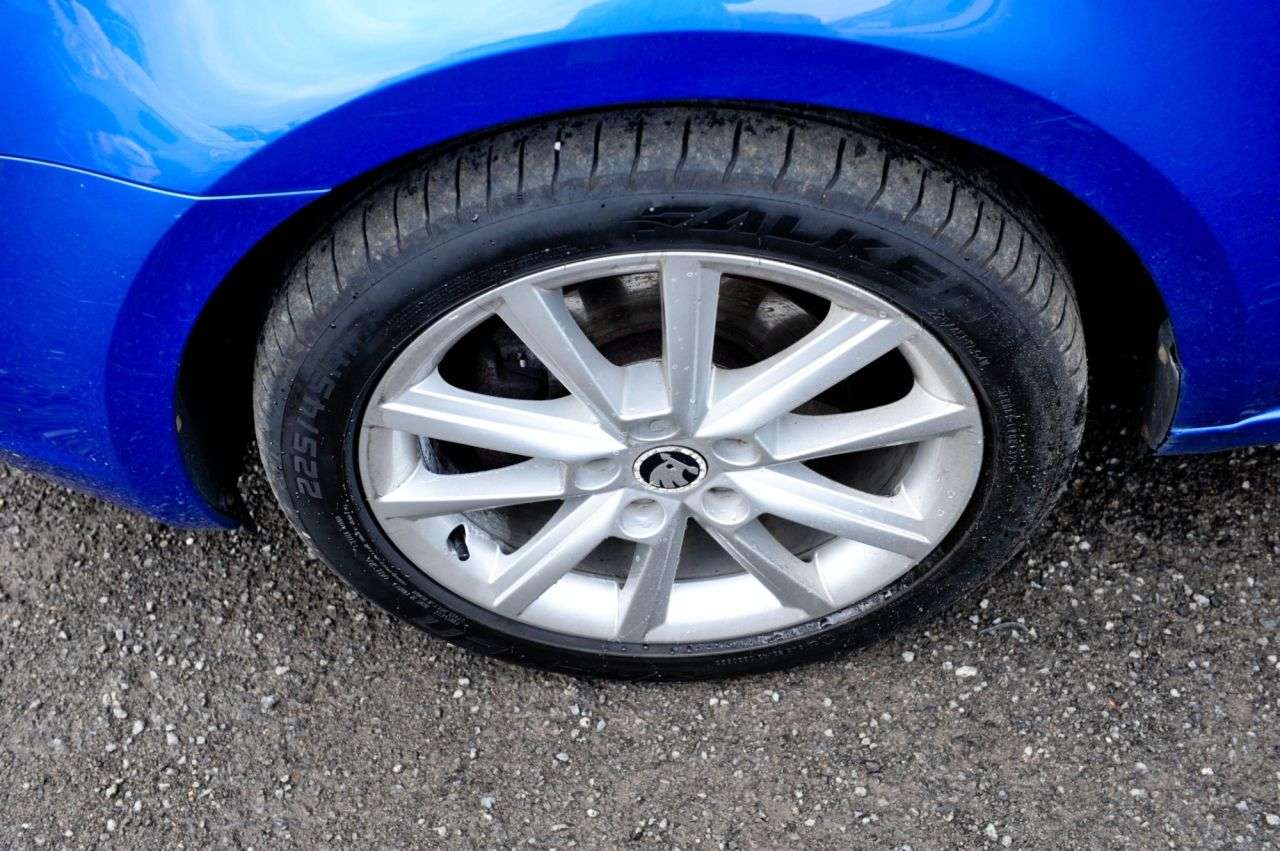 2014 SKODA OCTAVIA 2014 SKODA OCTAVIA