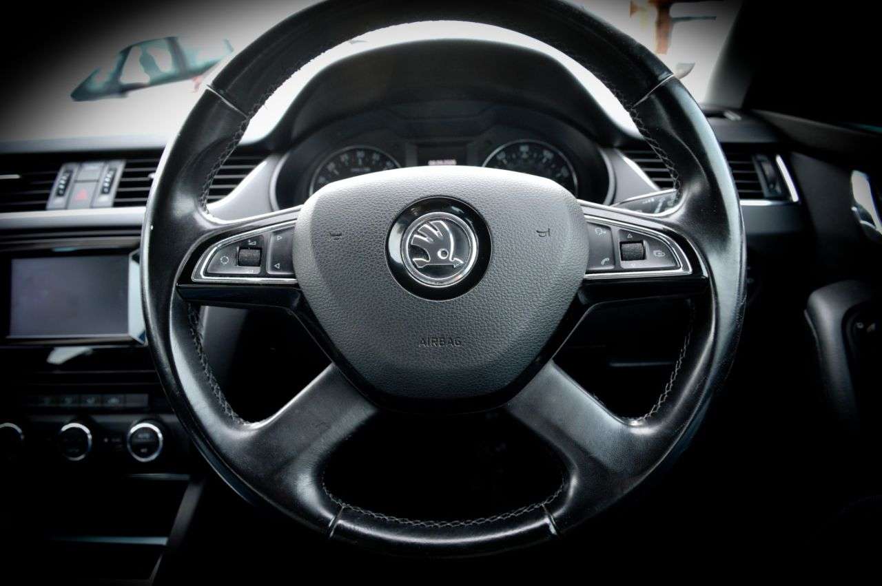 2014 SKODA OCTAVIA 2014 SKODA OCTAVIA